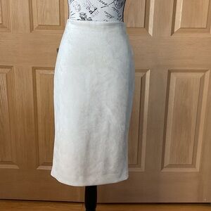 Philosophy Cream Pencil Skirt with Clean Line, Size M